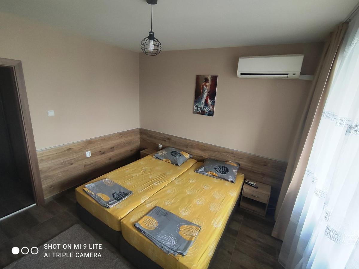 Panorama Apartment Varna Exterior photo